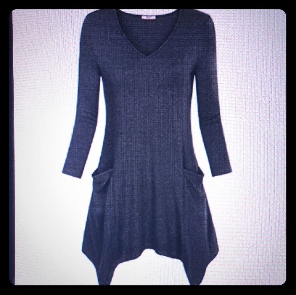 Timeson V-neck asymmetrical Tunic top w/ pockets